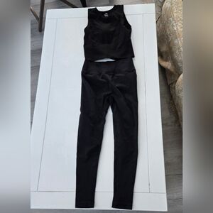 Women's Black leggings and cropped shirt size small